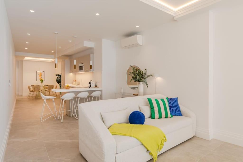 Isg Apartments O'Donnell 2-2-Free Parking Sevilla Eksteriør billede