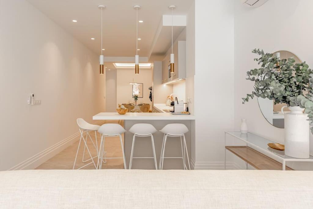 Isg Apartments O'Donnell 2-2-Free Parking Sevilla Eksteriør billede
