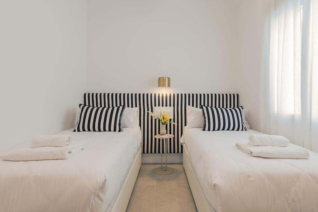 Isg Apartments O'Donnell 2-2-Free Parking Sevilla Eksteriør billede